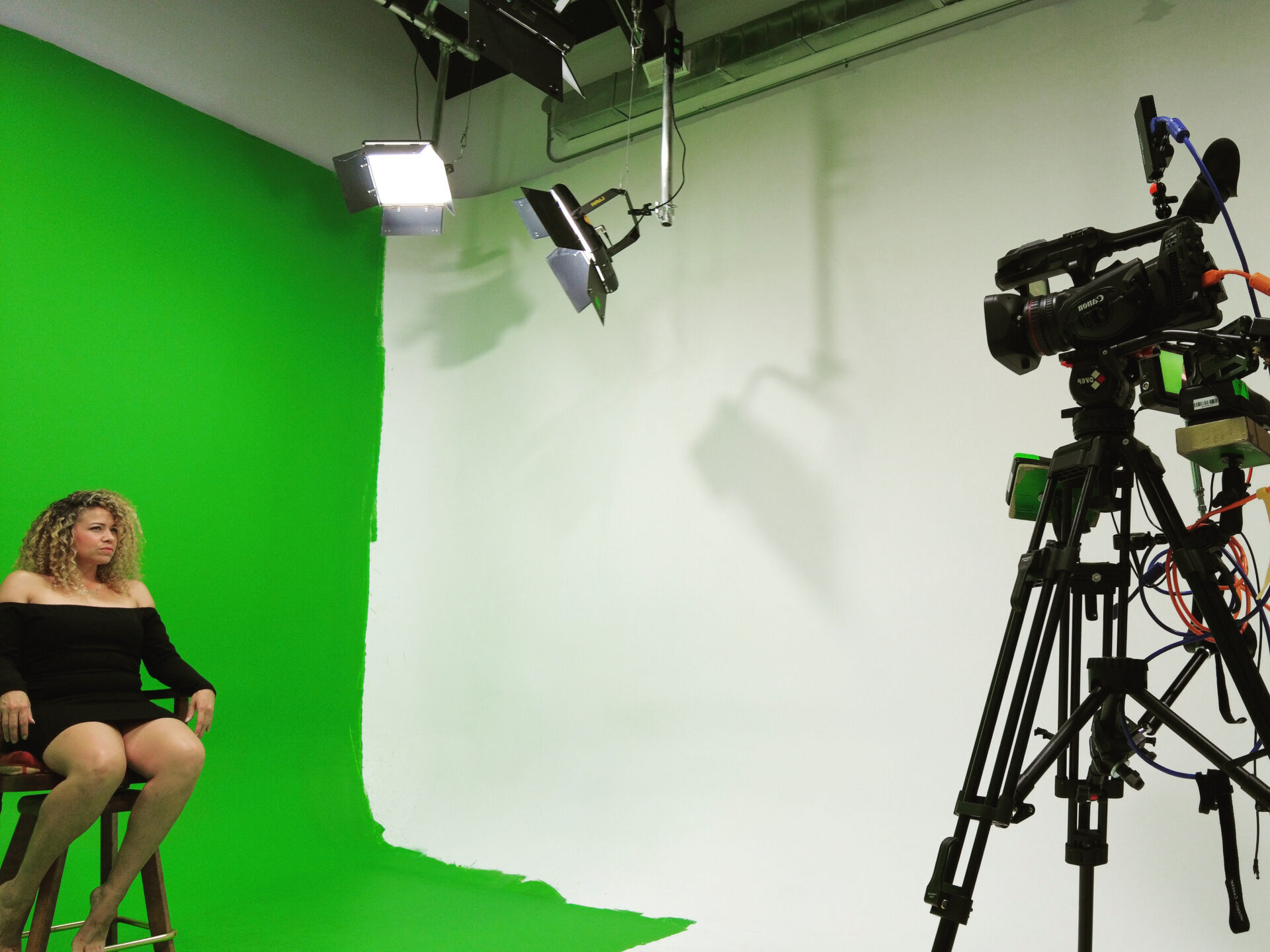 Green screen music video production in studio with Genie Lamp Studios.